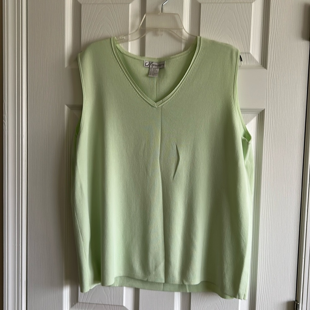 Women’s Dress Barn V-Neck Top